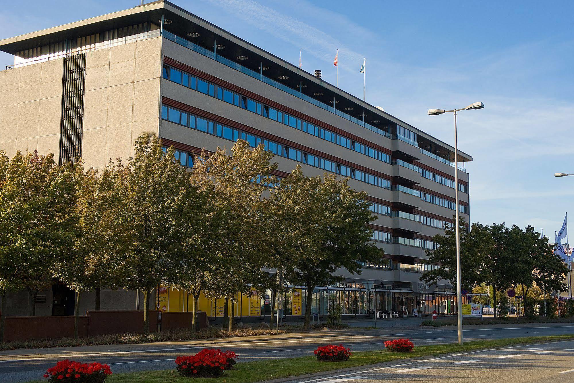 Harbour Living By Jutlandia - Hostel Style Frederikshavn község Kültér fotó